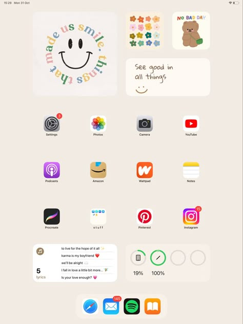 Ipad Homescreen Customization, Ipad Homescreen Ideas Portrait, Ipad Homescreen Ideas Vertical, Ipad Homescreen Organization Ideas, Ipad Pro Home Screen Layout, Customizing Ipad, Aesthetic Ipad Layout, Ipad Aesthetic Homescreen, Ipad Organization