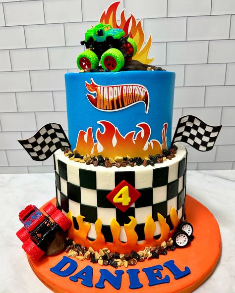 🏁🔥 Monster truck party and the crowd goes wild! #monstertruckcake #kupcakekitchen #wantcake #monstertruckparty #monstertruck #monstertrucks #cakeinspiration #birthdaycakeideas #birthdaypartyideas #birthdayinspiration #birthdayideasforboys #birthdayideasforkids #cakedesigner #customcakes #cakecakecake #cakelove #cakeartist #amazingcake #amazingcakes #birthdaycakesforkids #birthdaycakeforkids #birthdaycakesforboys #birthdaycakeforboys #santaclarita #santaclaritavalley #scv Pastel Monster Truck, Monster Jam Birthday Cake, Monster Jam Birthday, Monster Truck Cake, Truck Cake, Truck Cakes, Monster Truck Party, 3d Cake, Truck Party