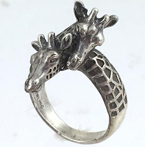 Giraffe Ring Sterling Silver S Giraffe Ring, Giraffe Jewelry, Giraffe Decor, A Giraffe, Animal Rings, Bagan, Animal Jewelry, Ring Sterling Silver, Turquoise Jewelry