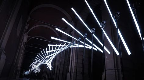 when robots compose poetry: tetro presents new kinetic sculpture created by collectif scale Interactive Light Installation, Architectural Sculpture, Interactive Installation, Kinetic Art, Kinetic Sculpture, Body Bars, Installation Design, Art Installation, Air France