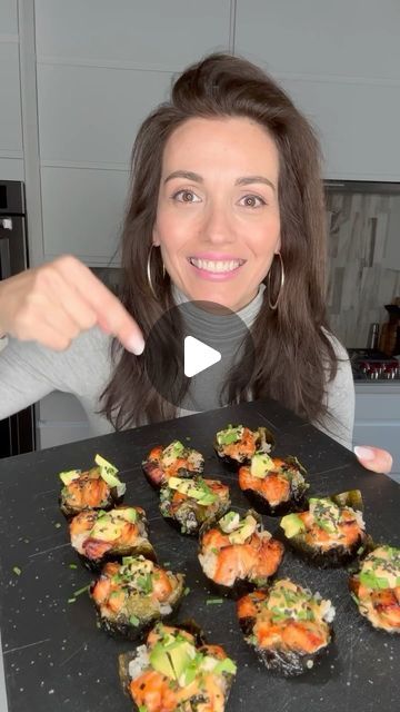 Spicy Salmon Rice Muffins, Salmon Rice Muffins, Rice Muffins, Stella Drivas, Salmon Appetizer Recipes, Ig Food, Salmon Appetizer, Hungry Happens, Salmon Bites