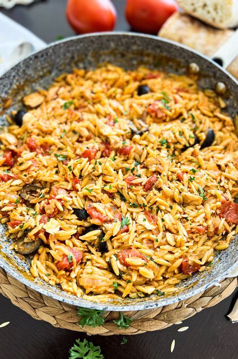 One-Pan Orzo with Tuna & Tomatoes | Budget-Friendly 20 Minute Recipe Canned Tuna Orzo, Tuna And Orzo Recipes, Tuna Orzo Salad, Tuna Orzo, Rice Entrees, Mediterranean Lunch, Tuna Dinners, Tuna Rice, Homemade Vegetable Broth