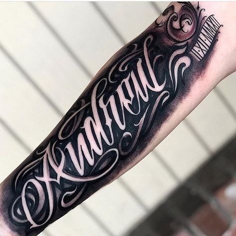 Awesome lettering.  Andrew's name Baby Tattoo For Dads, Geometric Art Tattoo, Tattoo Font For Men, Forearm Tattoo Quotes, Names Tattoos For Men, Tattoo Lettering Design, Tattoo Lettering Styles, Realistic Tattoo Sleeve, L Tattoo