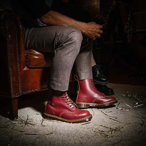 Leave a lasting impression this holiday, in the Made In England 1460s. Our iconic 8-eye silhouette built on our bouncy Airwair sole. Shop… Red Docs, Red Sneakers Outfit, Doc Martens Mens, Skinhead Boots, Red Doc Martens, Dr Martens Men, Dr Martens Outfit, Eye Silhouette, Mens Boots Fashion