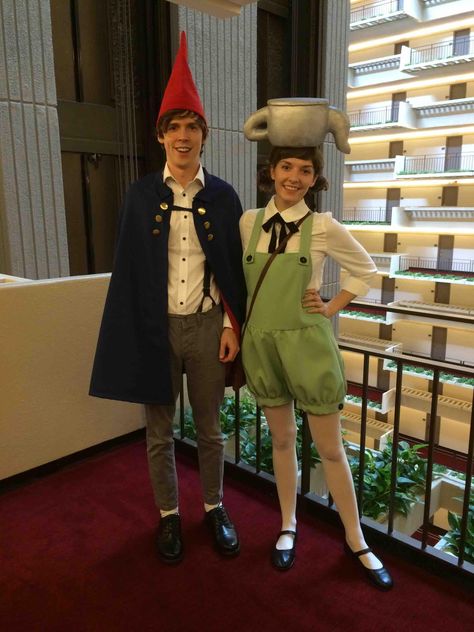 Over The Garden Wall Costume, Nerdy Couples Costumes, Nerdy Halloween Costumes, Nerd Costume, Future Partner, Cosplay Couple, Couple Cosplay, Frog Costume, Cute Couple Halloween Costumes