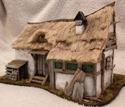 Medieval Farmer, Farmer House, Witch Hut, Crooked House, Haunted Dollhouse, Traditional Archery, Medieval Houses, Cardboard House, Thatched Roof