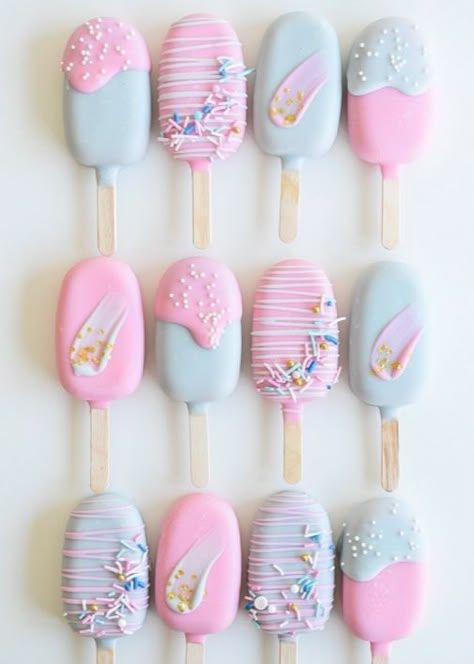 Pastel Baking Supplies, Candyland Theme Desserts, Two Sweet Cake Pops, Sweet One Cake Pops, Sweet One Desserts, Cake Cicles Ideas, Donut Cakesicles, Popsicle Cake Ideas, Lollipop Birthday Party Ideas