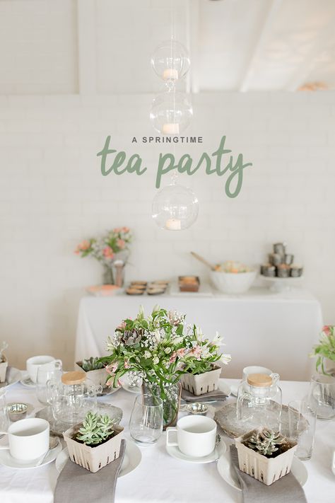 Modern Tea Party, Spring Tea Party, Spring Bridal Shower, Spring Tea, Tea Party Decorations, Kids Party Food, Bridal Shower Food, Tea Party Bridal Shower, Shower Food