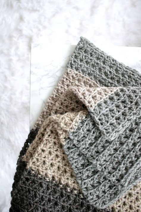 Oversized Chunky Throw || LETS STAY HOME BLANKET || Beginner-Friendly Throw Blanket   // Step by step crochet pattern for the cozy and chunky Lets Stay Home Blanket, an original TL Yarn Crafts design // Oversized throw blanket made for cuddling during Netflix binges // Sample made with Bulky Yarn Crochet Patterns Blanket, Linen Stitch Blanket, Chunky Crochet Blanket Pattern Free, Bernat Blanket Yarn Patterns, Double Crochet Blanket, Crochet Lap Blanket, Granny Stripe Crochet, Series On Netflix, Easy Yarn Crafts