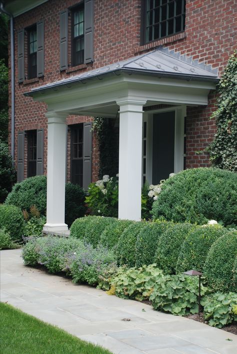 Colonial Front Door Ideas, Colonial Portico, Cape House Exterior, Colonial Front Door, Front Portico, Portico Entry, Portico Design, Georgian Colonial, Colonial House Exteriors