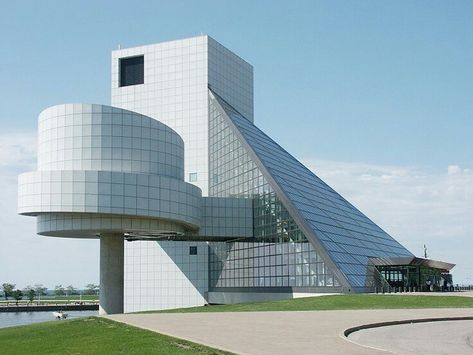 Welcome To Ohio, Im Pei, Ieoh Ming Pei, Architecture Brutalism, Art Of Architecture, I M Pei, Modernist Architects, Cleveland Rocks, Unusual Buildings