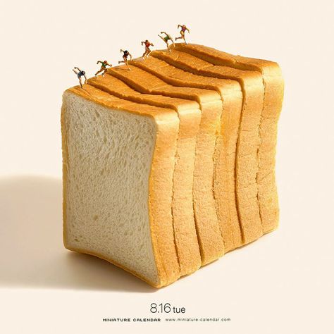 Miniature Calendar World Athletics Day, Bread Advertising, Tatsuya Tanaka, Miniature Calendar, Miniature People, Micro Photography, Miniature Photography, Foodie Art, Tiny People