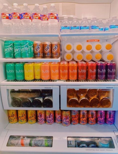 Fridge Goals, Drinks Fridge, Fridge Kitchen, Drink Fridge, Pantry Organisation, House Organization, House Organisation, Kitchen Organization Pantry, Kitchen Organisation