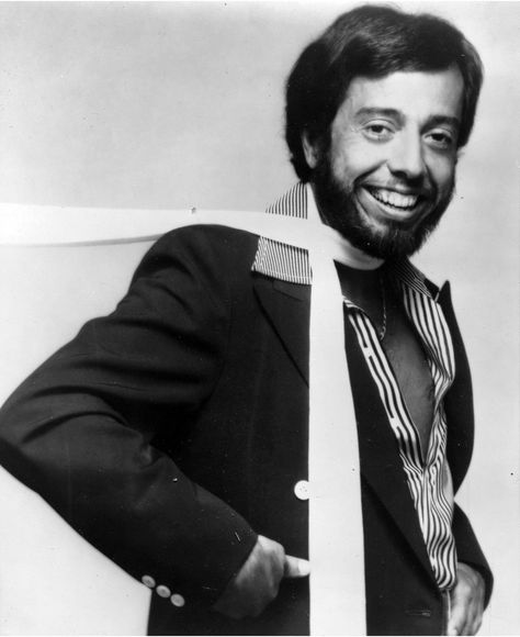 Sergio Mendes Jeff Porcaro, Journey Music, Sergio Mendes, 60's Music, Blues Musicians, 60s Music, Jazz Artists, How To Express Feelings, Rock Groups