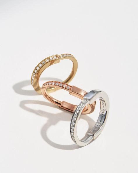 Tiffany & Co. - Our new Tiffany Lock rings echo the... Tiffany Co Rings, Pop Clothing, Tiffany And Co Jewelry, Lock Ring, Rose And Rosie, Cartier Jewelry, Luxury Purses, Be Unique, Tiffany And Co