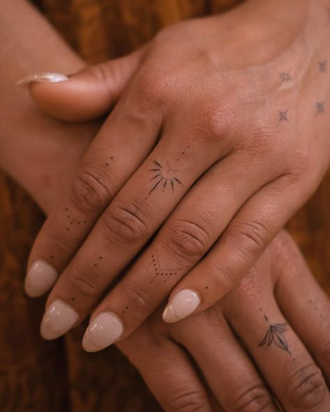 All Posts • Instagram Hand Pieces Tattoo, Womens Small Finger Tattoos, Sunburst Hand Tattoo, Hidden Finger Tattoos For Women, Hand Tattoos Wrist, Hand Fingers Tattoo, Long Finger Tattoo, Subtle Finger Tattoos, Half Sun Finger Tattoo