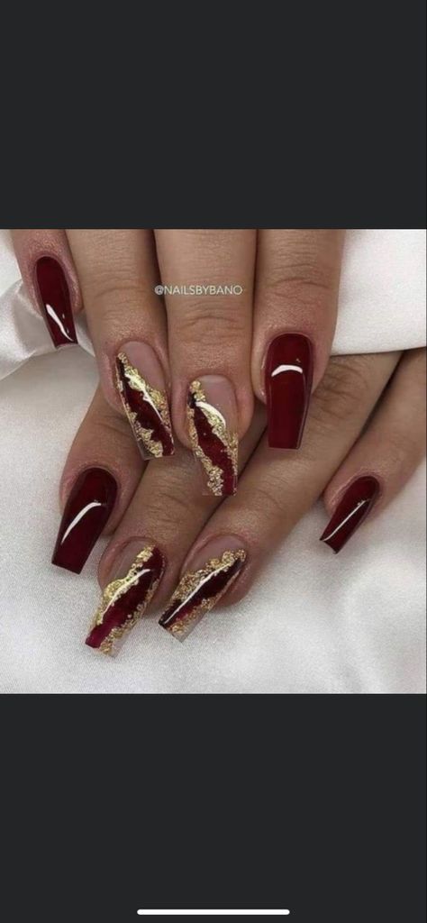 Red And Gold Foil Nail Art, Elegant Acrylic Nails, Dark Red Nails, Foil Nail Art, Acrylic Set, The Claw, Foil Nails, Luxury Nails, Gold Flakes