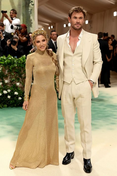 Met Gala 2024 Red Carpet: See All the Fashion, Outfits, Looks | Vanity Fair Met Gala Best Looks, Hemsworth Family, Met Gala Fashion, Gala Looks, Gala Fashion, Elsa Pataky, Met Gala Red Carpet, Oscar Dresses, Celebrity Style Red Carpet