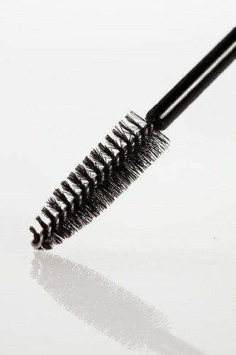 Brush Aesthetic, Eyelash Mascara, Lash Quotes, Cosmetics Store, Mascara Brush, Eyelashes Mascara, Brow Lash, Microblading Eyebrows, Mascara Facial