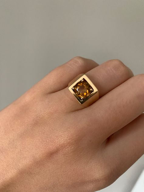 1970s Rings, 70s Jewelry, Golden Rings, Wax Carving, Retro 60s, Rings Vintage, Jewellery Inspiration, Golden Ring, Citrine Ring