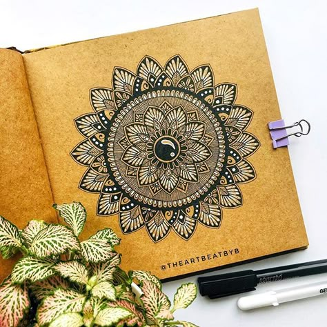 A simple mini mandala this time.. Tried the brown paper sketchbook from @ayushpaper and I am in love with it.. The size is so perfect for… Om Art, Mini Mandala, Mandala Doodle, Art Beat, Doodle Art Drawing, Mandala Design Pattern, Mandala Art Lesson, Sharpie Art, Madhubani Art