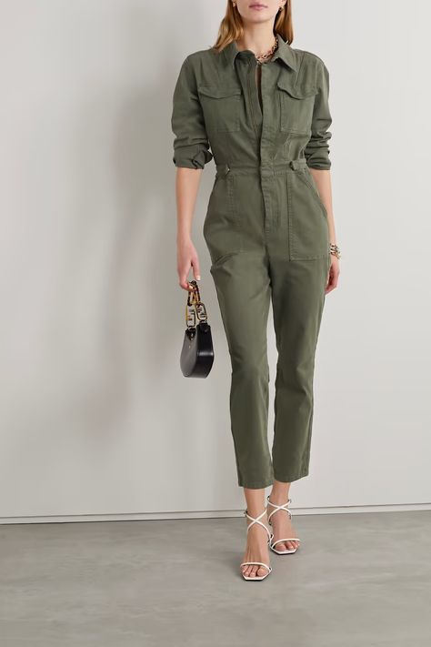 Utility Jumpsuit Outfit, Leather Sweater, Utility Jumpsuit, Green Fits, Green Jumpsuit, Leg Work, Jumpsuit Outfit, Style 2023, Everyday Chic