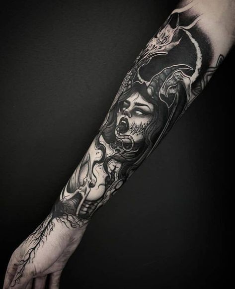 Satanic Tattoos, 90s Tattoos, Feminine Skull Tattoos, Emo Tattoos, Evil Tattoo, Nostalgic 90s, Feminine Tattoo Sleeves, Evil Tattoos, Goth Tattoo