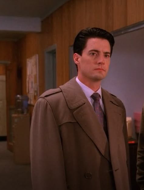 Kyle Maclachlan Twin Peaks, Dale Cooper Twin Peaks, Twin Peaks 1990, Agent Dale Cooper, Agent Cooper, 2 Lovers, Jonah Hauer King, Dale Cooper, Kyle Maclachlan