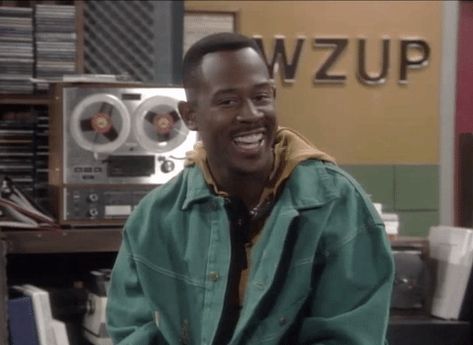 Martin Lawrence Show, Black Sitcoms, Martin Show, 90s Sitcoms, Martin Lawrence, 90s Aesthetic, Stay Inspired, Peace Sign, Newest Trends