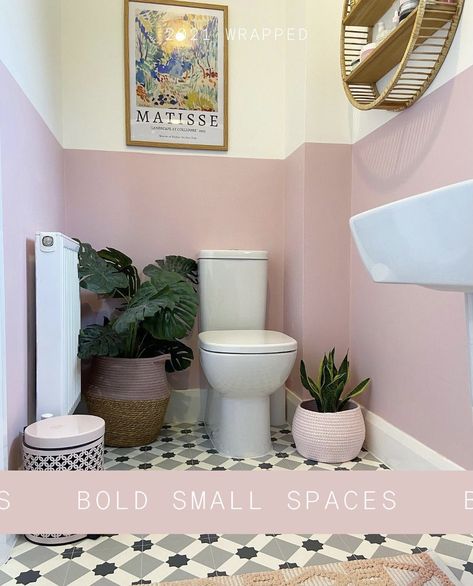 Bathroom Paint Color Schemes, Bathroom Paint Color, Small Downstairs Toilet, Color Scheme Ideas, Small Bathroom Paint, Cloakroom Toilet, Pink Toilet, Toilet Room Decor, Pink Bathroom Decor