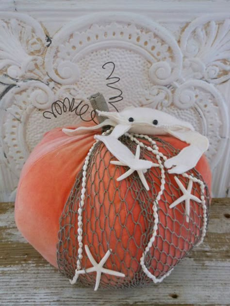 Plush Coastal Pumpkin Coastal Pumpkins, Coastal Fall, Fall Beach, Coastal Holiday, Beachy Decor, Pumpkin Ideas, Theme Halloween, Beach Crafts, Halloween 2020