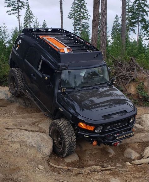 Custom Fj Cruiser, Fj Cruiser Parts, Off Road Suv, Toyota Tundra Lifted, Fj Cruiser Accessories, 2014 Fj Cruiser, Cruiser Car, Toyota Suv, Toyota 4x4