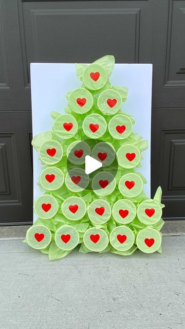 Britni V | Play Party Plan on Instagram: "I don’t need anything more for Christmas than this right here. There are so many fun ways to use this Grinch Grab game for Christmas! 🎄🎄🎄 #christmasgames #christmaspartyideas #kidschristmas #grinchmas #christmaswithkids #partygames" Grinch Toss Game, Grinch Christmas Party Games For Kids, Grinch Christmas Game, Pin The Heart On The Grinch, The Grinch Christmas Party Ideas, Grinch Grab Game, Grinch Party Games Adults, Grinch School Party, Grinch Games For Kids