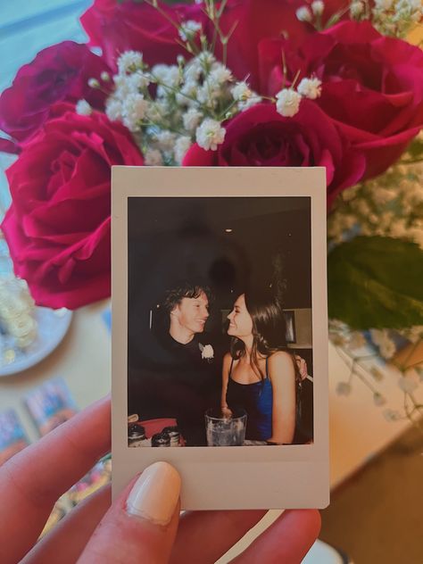 Instax Mini Ideas, Jer 29 11, Funny Couple Poses, Happy Birthday Captions, Instax Photos, Prom Poses, Snapchat Picture, Polaroid Pictures, Instant Photos