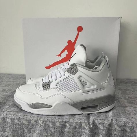 Air Jordan 4 Retro White Oreo 2021 Unisex Sneakers Nike Unisex Shoes, Air Jordan 4 Retro White Oreo, White Oreo Jordan 4 Fits, White Jordans 4s, Jordan 4s Aesthetic, Oreo Jordan 4’s, Jordan 4 White Oreo Outfit, White Oreo Jordan 4, Oreo Jordans