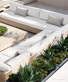 Days grow longer and sunlight is teasing us, so let’s take it to the outdoors! Let yourself be inspired by this selection of sofas for terraces, gardens, patios, the poolside or just any place in exterior where you want to sit comfortably and enjoy fresh air! #celebratedesign #outdoorfurniture #summeriscoming Outdoor Seating Area, Terrace Design, Outdoor Inspirations, Garden Seating, Roof Garden, Back Garden, Outdoor Garden Furniture, Outdoor Rooms, Outdoor Lounge