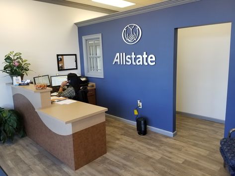 Benoit Allstate Insurance - Architects Alliance of Acadiana- Lobby Insurance Office Decor Interior Design, Insurance Agency Office Design, Insurance Office Design, Insurance Office Decor, Insurance Agent Office, Childcare Facility, Insurance Office, Office Redesign, Allstate Insurance