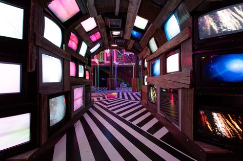 Meow Wolf, Eternal Return, New Retro Wave, Dreamcore Weirdcore, 3d Video, Weird Dreams, Wow Art, The Room, Santa Fe