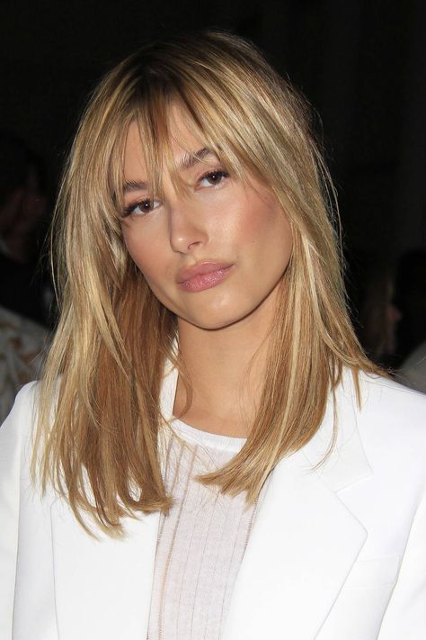 Hailey Baldwin Best Hair & Makeup Looks | Glamour UK Tapered Bangs, Tapered Fringe, Haircuts Medium, Makeup Tip, Blonde Hair With Bangs, Short Blonde Haircuts, Blonde Hairstyles, Braids Hairstyles Pictures, Beauty Hair Makeup