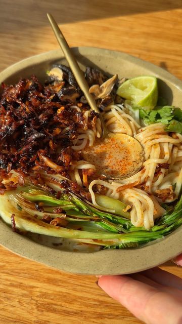 Shredded Tofu Recipe, Shredded Tofu, Miso Ramen, Pak Choi, Fried Shallots, Weekday Meals, Crispy Tofu, Extra Firm Tofu, Homemade Chili