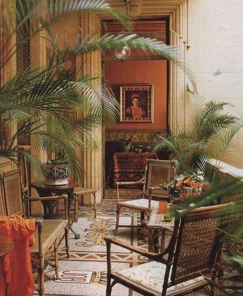 Tropical British Colonial, Colonial Style Interior, Tropical Colonial, British Colonial Decor, Colonial Interior, British Colonial Style, Colonial Design, French Colonial, Colonial Decor