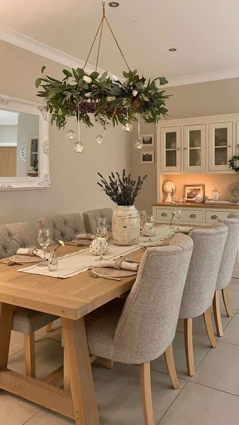 Dining Room Ideas Cottage Style, Cottage Home Style Interior, Things Every House Needs, Cottage Style House Decor, House Ideas Outside Design, Living Room And Dining Table Together, Next Dining Table, Natural Color Home Decor, Aesthetic Living And Dining Room