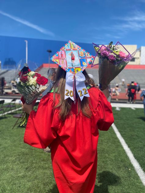 Loteria, latina, Mexican graduation cap design ideas Loteria Graduation Cap, Graduation Cap Designs Mexican, Mexican Graduation Cap, Graduation Cap Decoration Diy, Graduation Pic, College Graduation Cap Decoration, Graduation Photography Poses, Graduation Cap Ideas, Grad Photoshoot