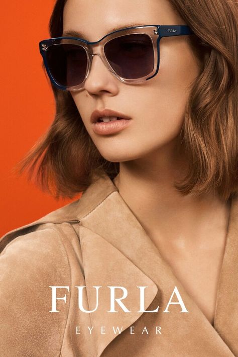 Sunglasses -Furla Nice Glasses, Furla Bags, Stylish Glasses, Ad Campaign, Shoes And Accessories, Bags Shoes, Store Design, Square Sunglasses Women, Fashion Sunglasses