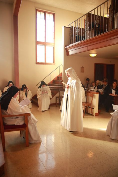 A Day Within the Walls: Cistercians — Cloistered Life Convent Life, Cloistered Nuns, Nun Aesthetic, Catholic Core, Prayer For Studying, Jesus Father, Catholic Aesthetic, Monastic Life, Prayer For The Day