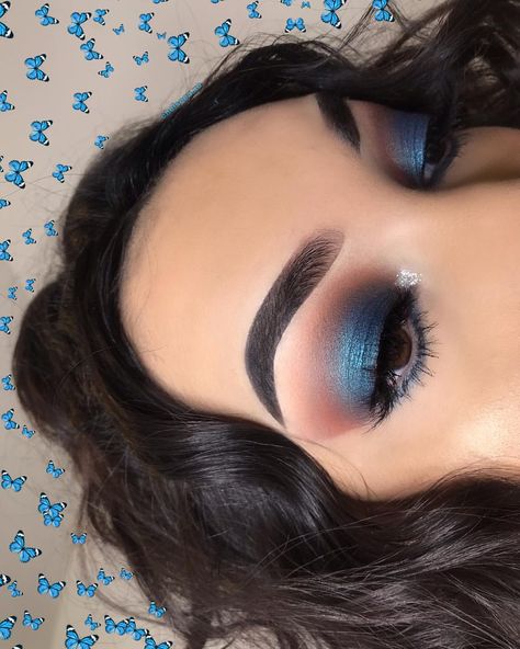 Navy Eye Makeup, Make Up Designs, Cheesecake Dip, Makeup Tip, Caramel Cheesecake, Hooded Eye Makeup, Beauty Make-up, Fancy Makeup, Makeup Eye Looks