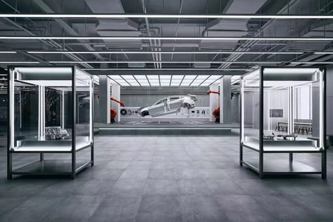 Tesla Shows Off ‘Giga Lab’ Concept Store That Swiftly Builds Cars In 45 Seconds - DesignTAXI.com Tesla Office, Tesla Showroom, Tesla Electric Car, Tech Lab, Store Design Boutique, Lab Tech, Experience Center, Solar Electric, Tesla Car