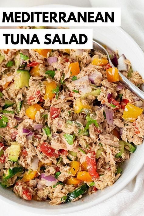 Tuna Salad No Mayo, Healthy Tuna Recipes, Mediterranean Tuna, Mediterranean Tuna Salad, Mediterranean Recipes Healthy, Mediterranean Diet Recipes Dinners, Healthy Tuna, Mediterranean Diet Meal Plan, Resep Salad