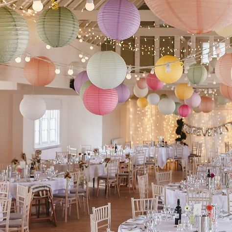 Thorpeness Country Club on Instagram: "A pop of colour, how dreamy is this set up for Maria and Alex’s wedding at the end of last year? 💕✨  Gorgeous lanterns and decor by @samracevenuedecoration  Photography by @loriyoungweddings  Flowers by @wildernessparkflowers" Wedding Marquee Decoration, Marquee Wedding Decoration, Colorful Wedding Decorations, Marquee Decor, Marquee Decoration, Lanterns Wedding, Big Tent, Paper Lanterns Wedding, Wedding Lanterns