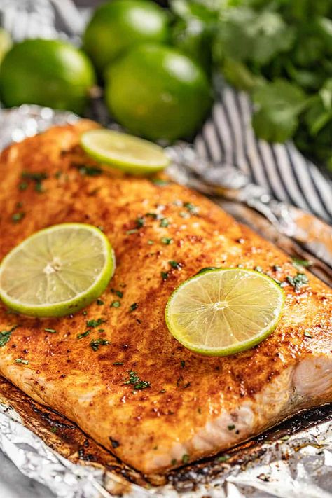 Lime Recipes Baking, Salmon Marinade Recipes, Chili Lime Marinade, Lime Salmon Recipes, Chili Lime Salmon, Baked Chili, Salmon Recipes Oven, Cilantro Lime Salmon, Salmon Marinade